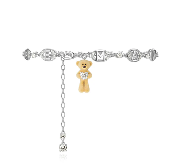 BEAR HUG HEART NECKLACE
