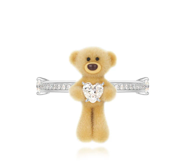BEAR HUG HEART THIN RING