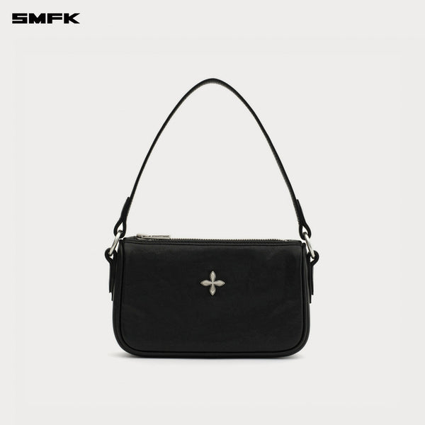 COMPASS BADGE CROSS BLACK BAG (SMALL)