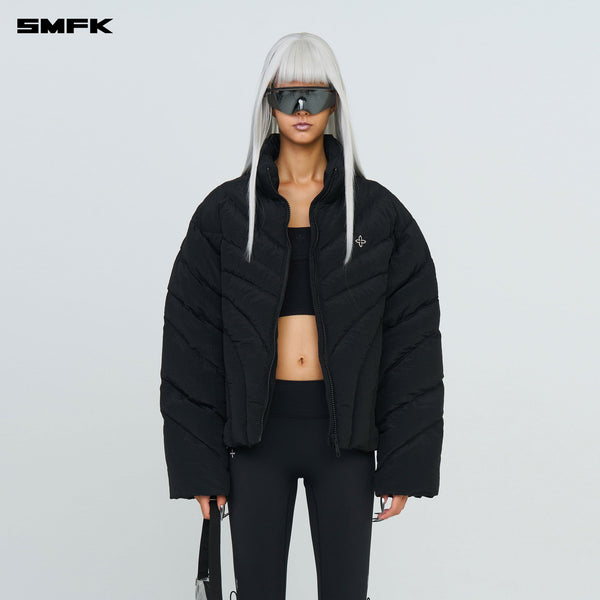 FUTURE STORM WIDE DOWN PUFF JACKET IN BLACK