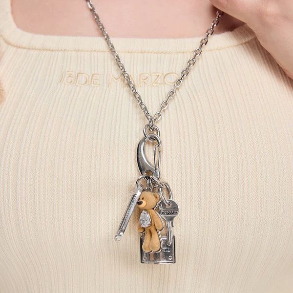 MAXIMALIST MULTI-PENDANT LONG NECKLACE