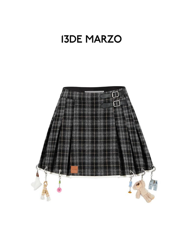 CLOTHES  HANGER PLEATED SKIRT