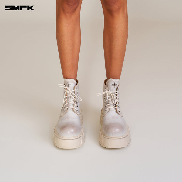 FUTURE MIRAGE LEATHER RIDER BOOTS SNOW MOUNTAIN