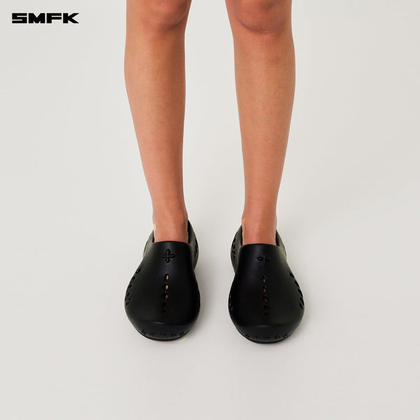 FUTURE RIPPLE ALL IN RIPPLE FUTURE ONE-PIECE SHOES WOMEN'S SHOES WILDERNESS BLACK