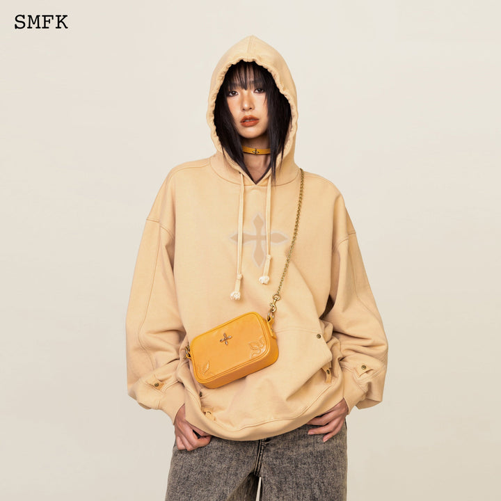 SMFK COMPASS ADVENTURE SMALL CHAIN BAG IN CHEESE