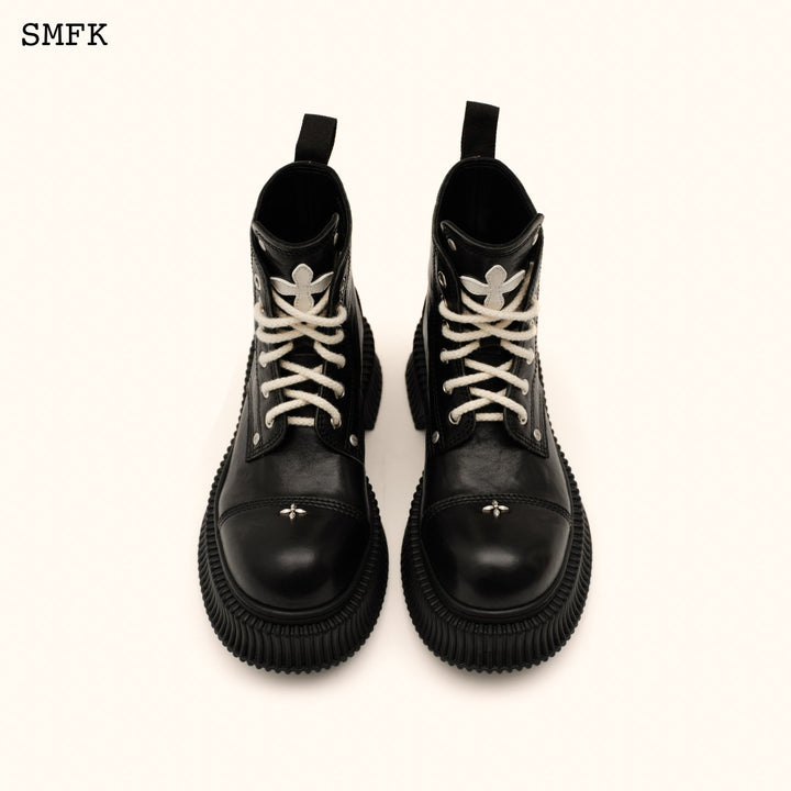 SMFK COMPASS CLASSIC DESERT BOOTS IN BLACK