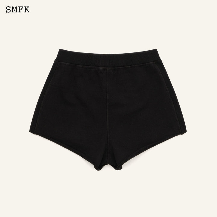 SMFK COMPASS ROVE STRAY SLIM-FIT SPORTY SHORTS