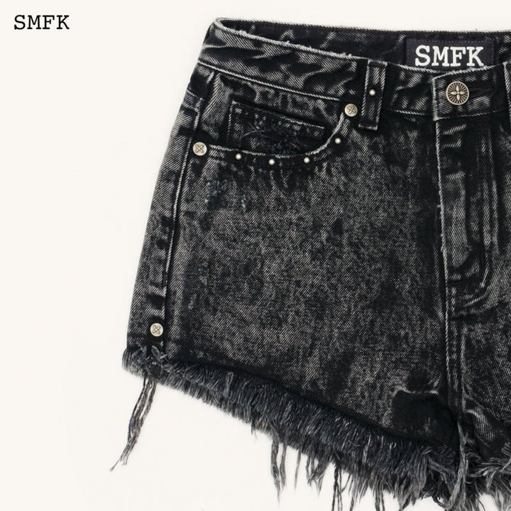 SMFK COMPASS WILD TARPAN BLACK SNOWFLAKE SHORT JEANS