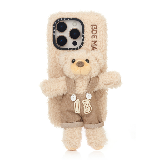 13 DE MARZO X CASETiFY FUZZY BEAR PHONE CASE