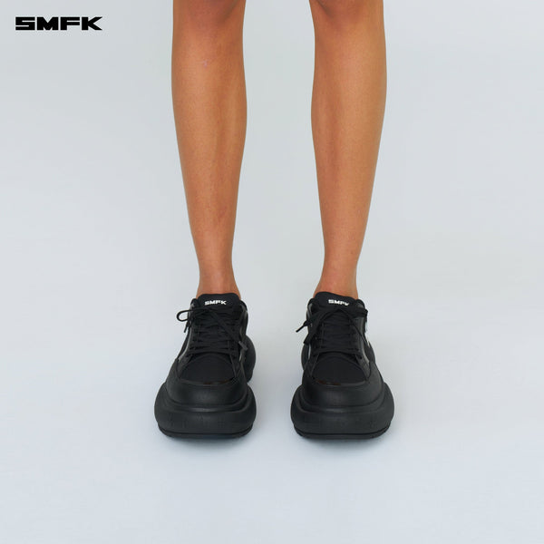 FUTURE RIPPLE THICK-SOLED SNEAKER IN BLACK (6cm)