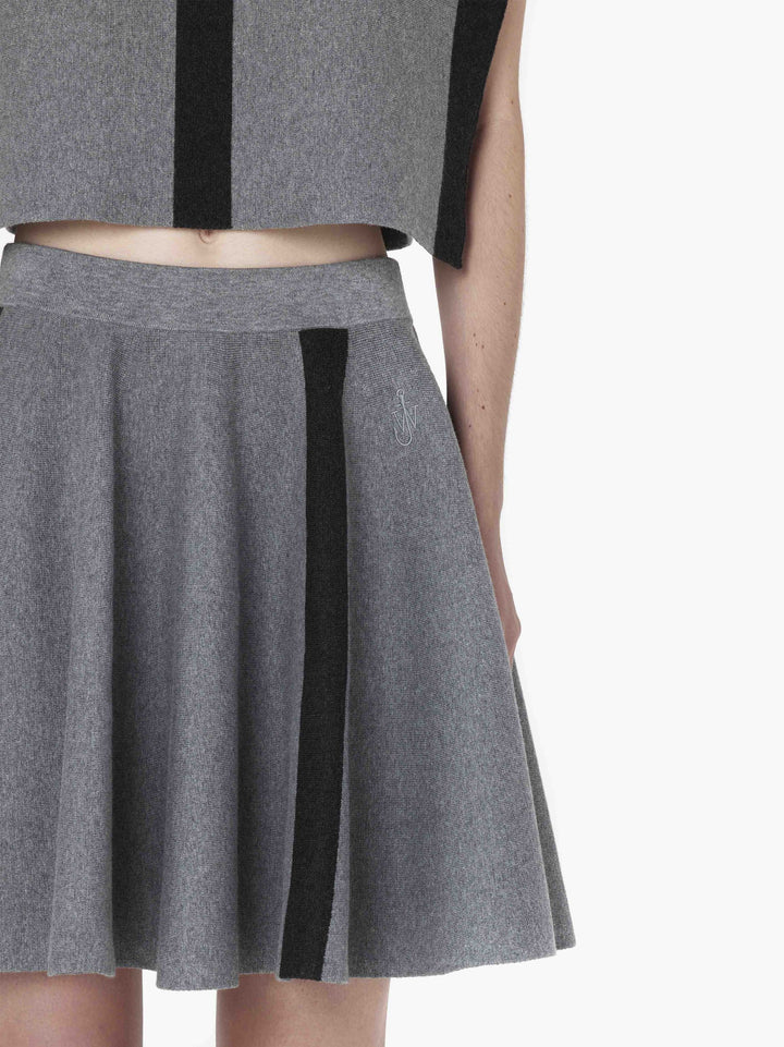 JW Anderson CONTRAST A LINE MINI SKIRT