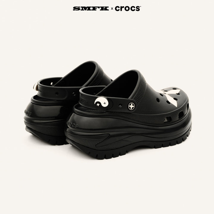 SMFK SMFK X CROCS BLACK AND WHITE CROSS CLOG UNISEX