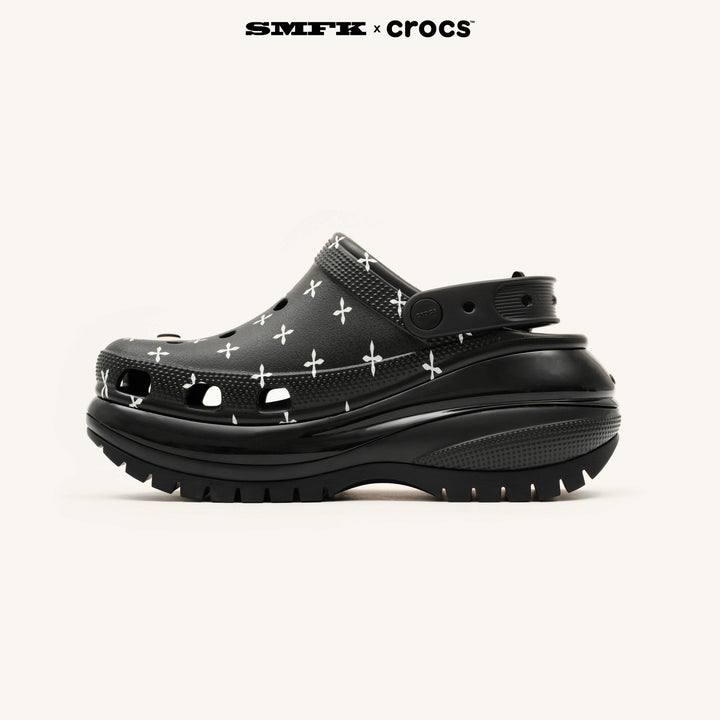 SMFK SMFK X CROCS BLACK COMPASS CLOG UNISEX