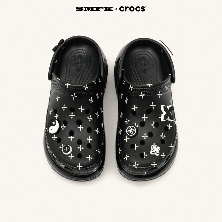 SMFK SMFK X CROCS BLACK COMPASS CLOG UNISEX