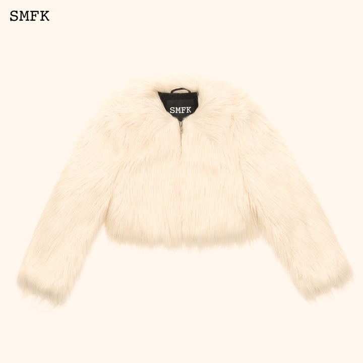 13De Marzo WILDWORLD FAUX FUR SHORT JACKET IN WHITE