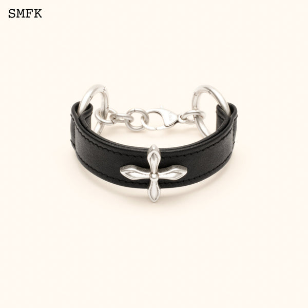 SMFK COMPASS BLACK THICK LEATHER WRISTBAND