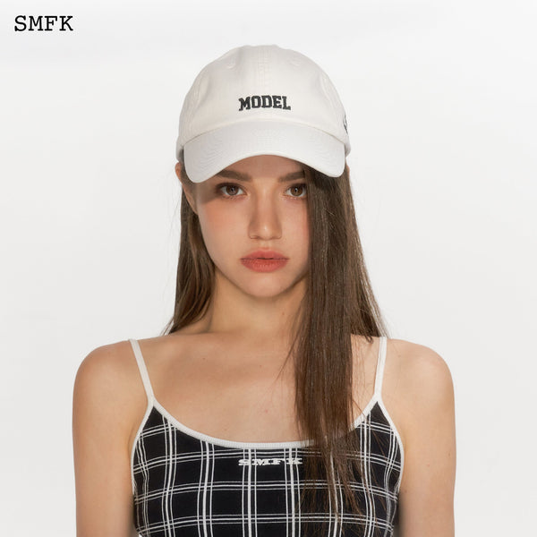 MODEL WHITE BASEBALL HAT