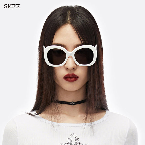 PONY SUNGLASSES WHITE