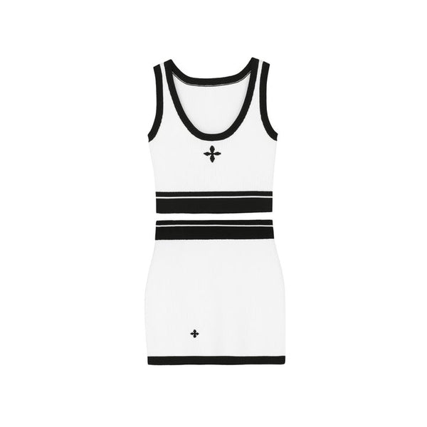 WHITE CRUCIFIXION VACATION SET